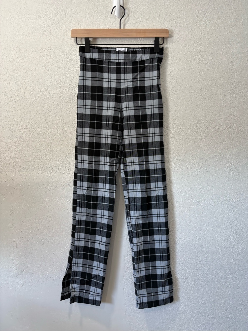 Princess Polly Black & Gray Plaid Straight-Leg Pants